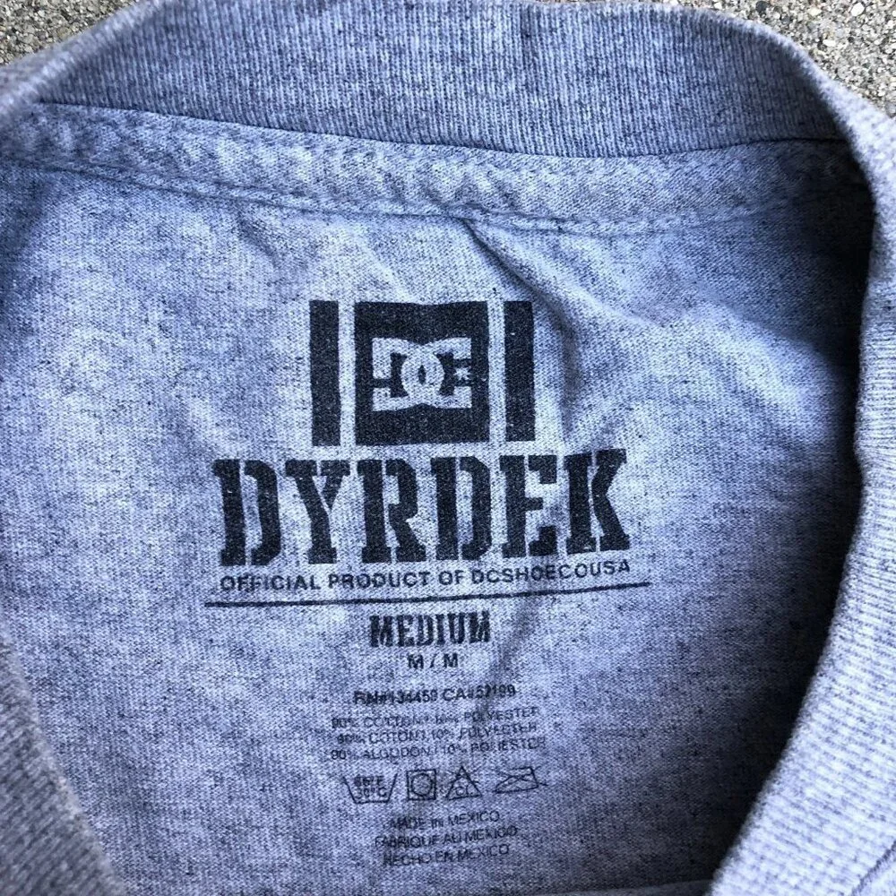 VTG Y2K DC SHOES x DYRDEK T Shirt MEDIUM Men's Grey Short Sleeve Crew Top​